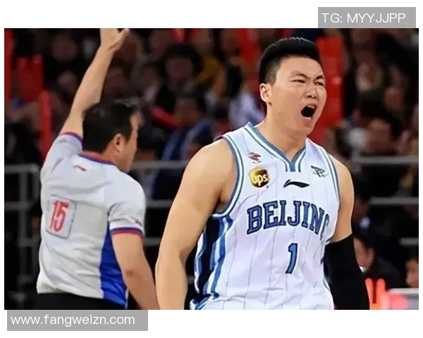 李根：从篮球场上的拼搏到人生舞台的蜕变之路